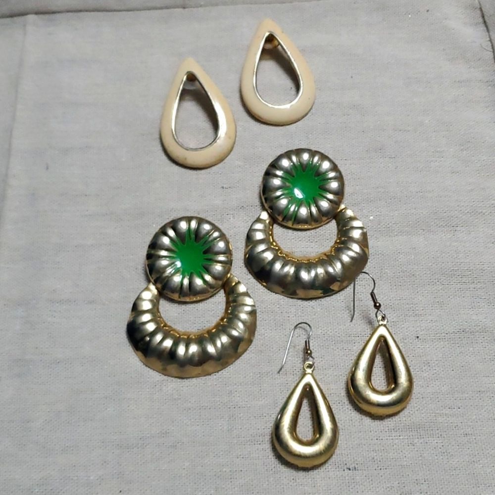 Vintage 80's Earrings Set